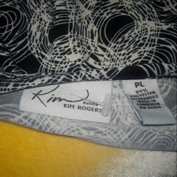 Womans Petite Large Blouse Layered Circle Repeat Print Loosefit Round Neck Top - Picture 3 of 5